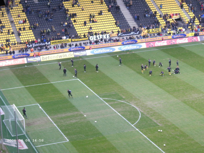 stadionfahrt_dortmund_2006_(25).jpg