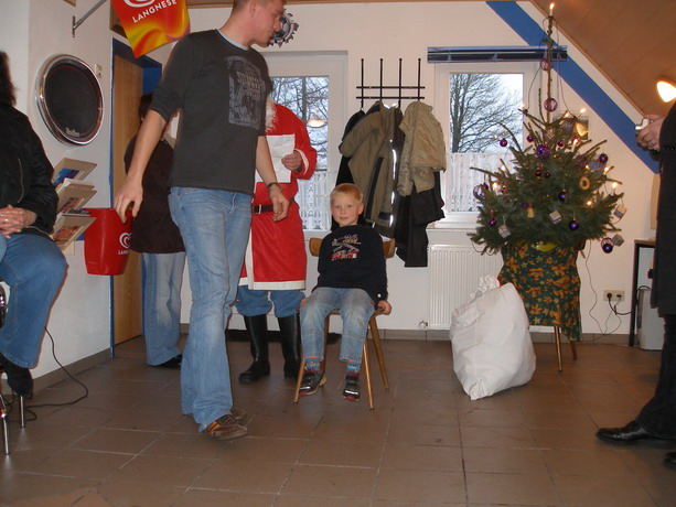 weihnachtsfeier_jugend_2006_(38).jpg